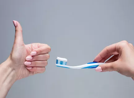 Diş Fırçası Hakkında Bilinmesi Gerekenler